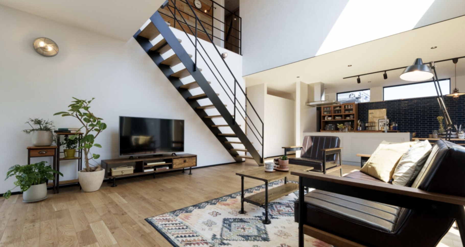 ワイドスパン設計のリビング