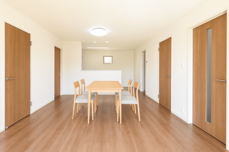 明るいお家でゆったりと過ごす、将来を見据えた平屋