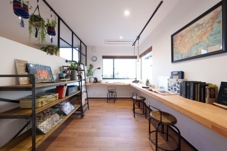 遊び心あふれる、家族と育つ家