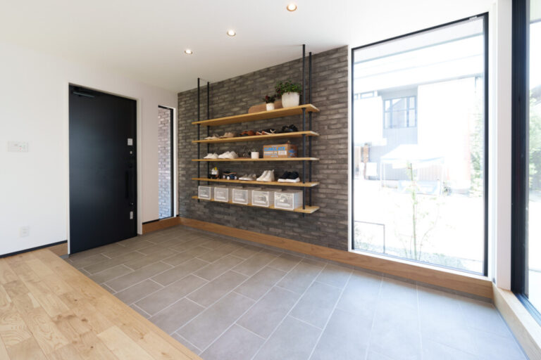 遊び心あふれる、家族と育つ家